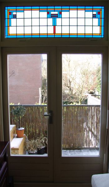 Aangepast aan kozijn, kleiner gemaakt