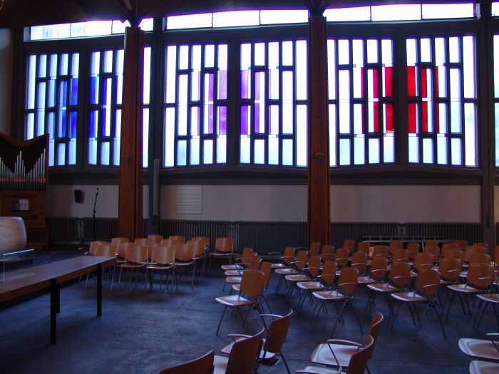 Zuidgevel, glas in lood frontaal