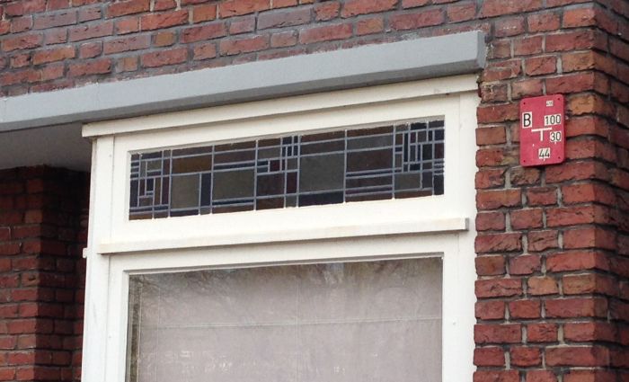 Voorbeeld bij de buren