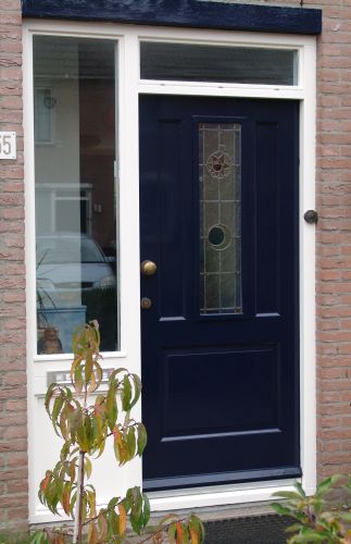 Glas in lood in voordeur, buitenaanzicht