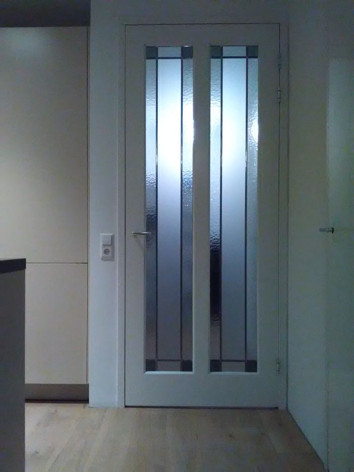 Modern glas in lood in tussendeur, Utrecht 2016