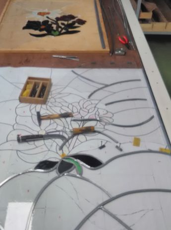 Snijden en zetten van glas in lood