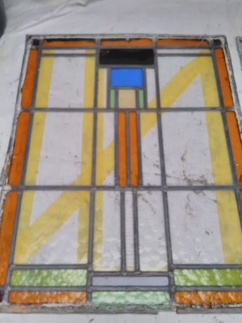 Glas in lood uitgebouwd en overgelood