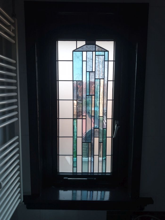 Glas in lood in isolerend dubbelglas tegen inkijk, door AvD-Glas