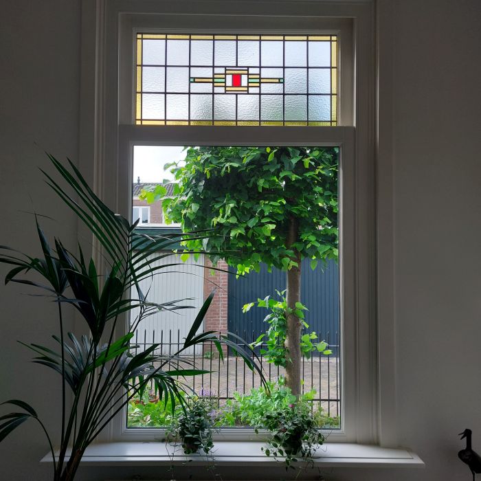 2 x glas-in-lood in huis uit 1900, Amersfoort 2024