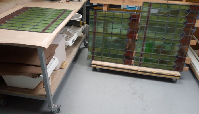 Gepatineerd lood voor isolatie