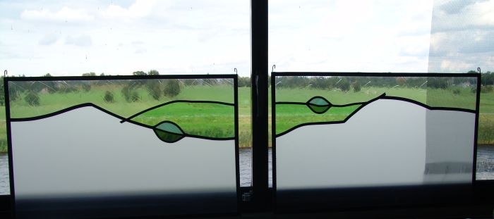 Bleiverglasung als Sichtschutz mit �tzglas, ca. 80 x 50cm.